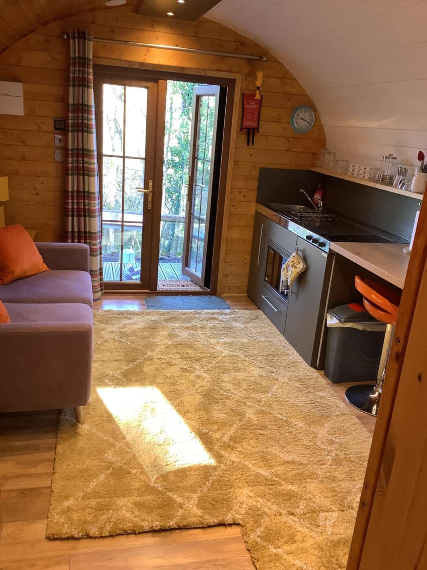 Little London Bed & Breakfast And Glamping Pod Hotell Abercraf Exteriör bild